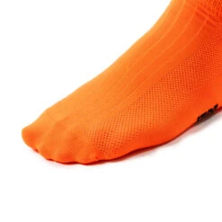 Calcetín Deportivo Multiactividad Unisex Izas BELCU Naranja 9 Calcetín Deportivo Multiactividad Unisex Izas BELCU Naranja -Outdoor Tienda calcetin deportivo multiactividad unisex izas belcu naranja 3