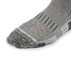 Calcetines De Trekking Sostenibles Unisex FOREST Izas -Outdoor Tienda calcetines de trekking sostenibles unisex forest izas 3