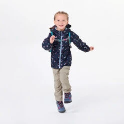 Chaqueta Impermeable De Montaña Y Trekking NIños 2-6 Años Quechua MH500 Azul 8 Chaqueta Impermeable De Montaña Y Trekking NIños 2-6 Años Quechua MH500 Azul -Outdoor Tienda chaqueta impermeable de montaa y trekking nios 2 6 aos quechua mh500 azul 2