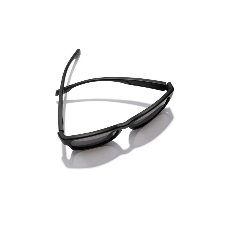 HAWKERS Gafas De Sol Para Hombres Y Mujeres POLARIZED CORE Black 3 HAWKERS Gafas De Sol Para Hombres Y Mujeres POLARIZED CORE Black - Imagen 3