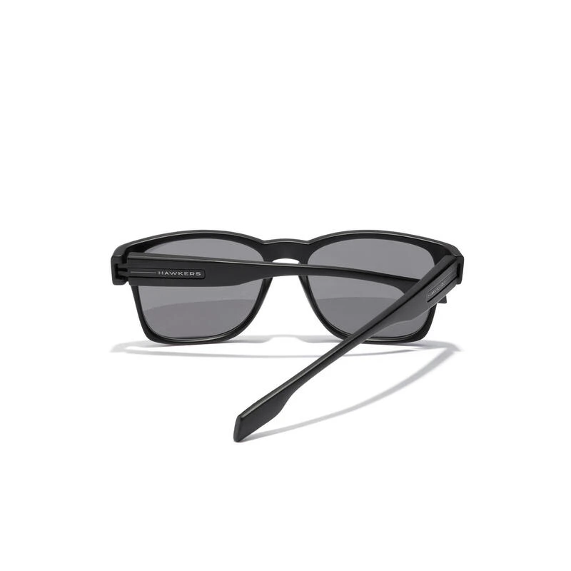 HAWKERS Gafas De Sol Para Hombres Y Mujeres POLARIZED CORE Black 4 HAWKERS Gafas De Sol Para Hombres Y Mujeres POLARIZED CORE Black - Imagen 4