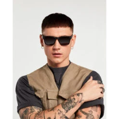 HAWKERS Gafas De Sol Para Hombres Y Mujeres POLARIZED CORE Black 10 HAWKERS Gafas De Sol Para Hombres Y Mujeres POLARIZED CORE Black -Outdoor Tienda gafas de sol para hombres y mujeres polarized core black 4